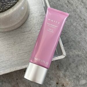 Mally Face Defender Foundation SPF 15 Sunscreen TAN SHADE 1.8 oz NWOB